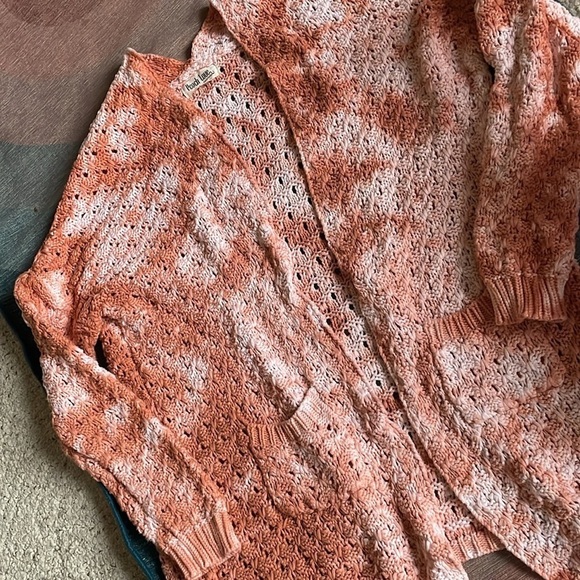 Peach Love California Orange Crochet Open Cardigan - Picture 7 of 9